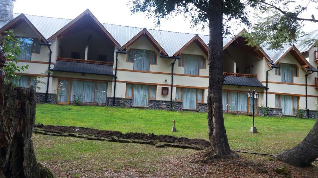 Melewe Aparthotel Villa La Angostura Exterior foto